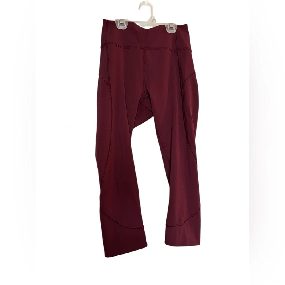 Lululemon In Movement Crop‎ *Everlux 19